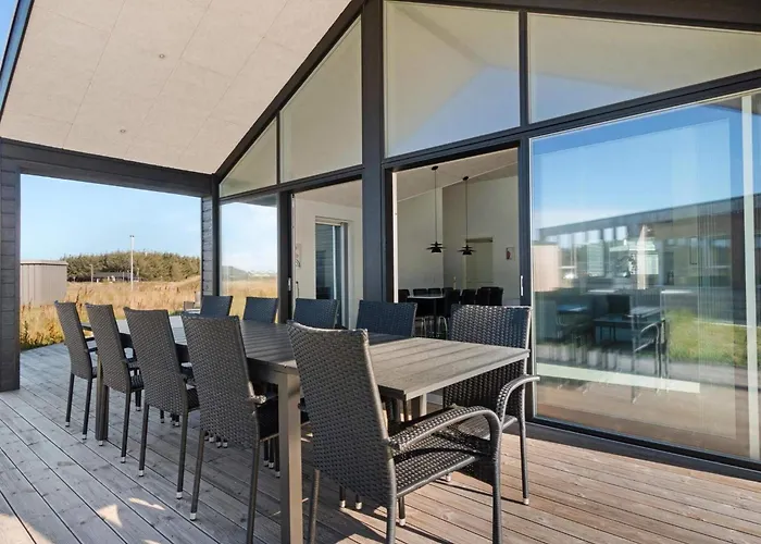 Home, 950m From Sea Ferienhaus